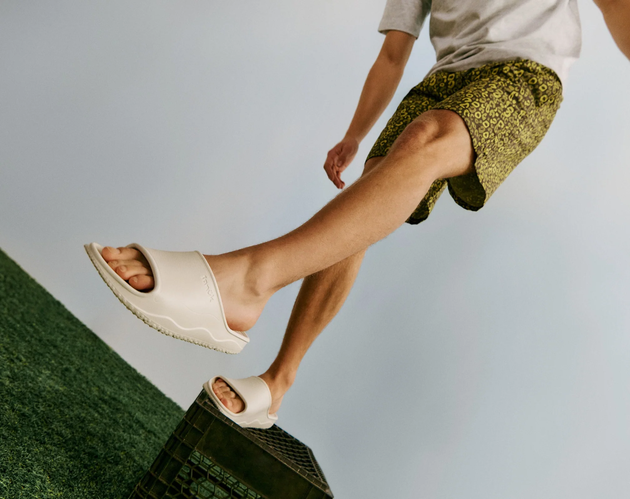 Beer Foamie - Men - Image 12